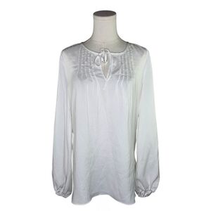 Neiman Marcus White Pleated Keyhole Blouse Long Sleeve Classic Minimalist